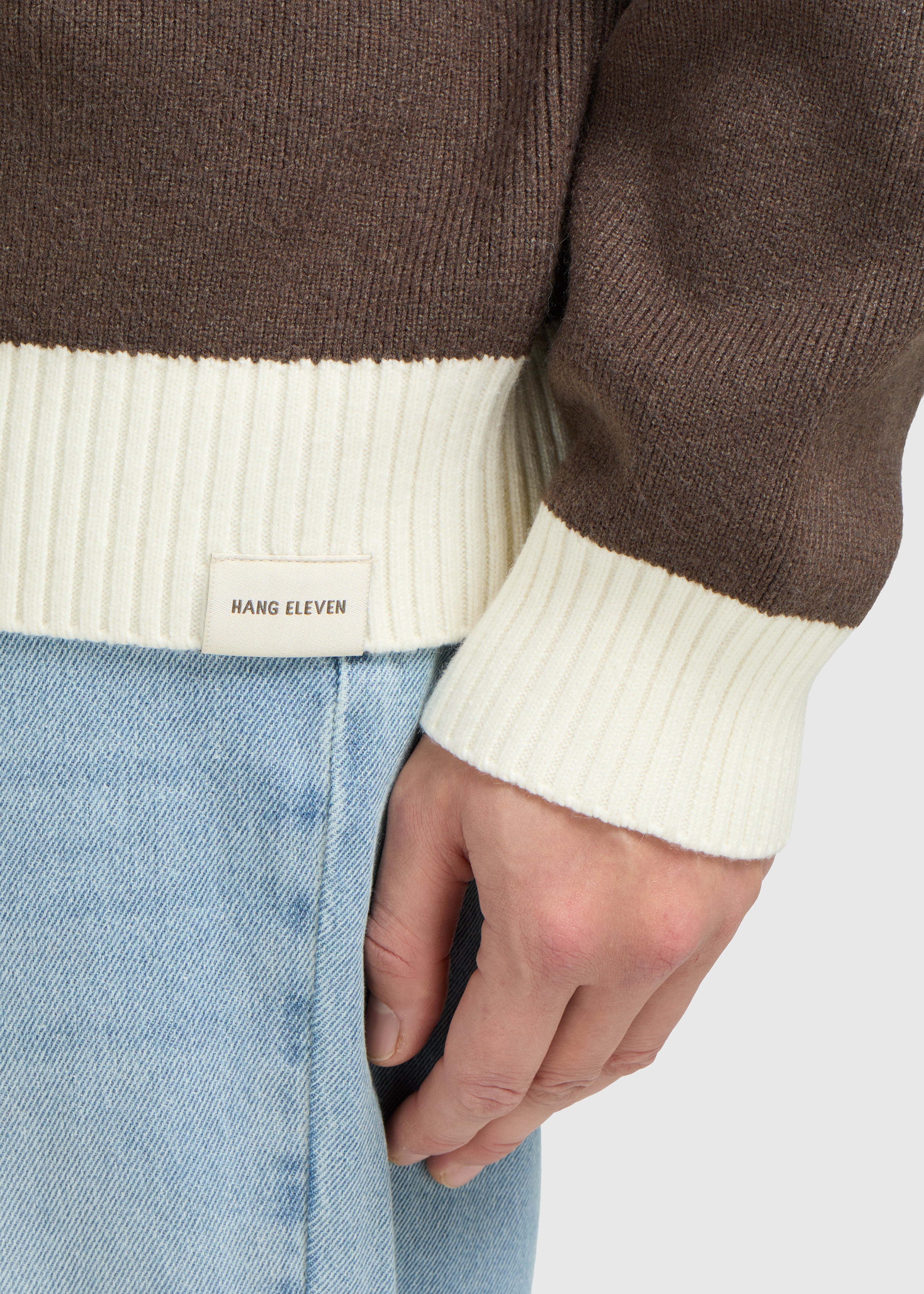 Contrast Knit Crewneck - Brown