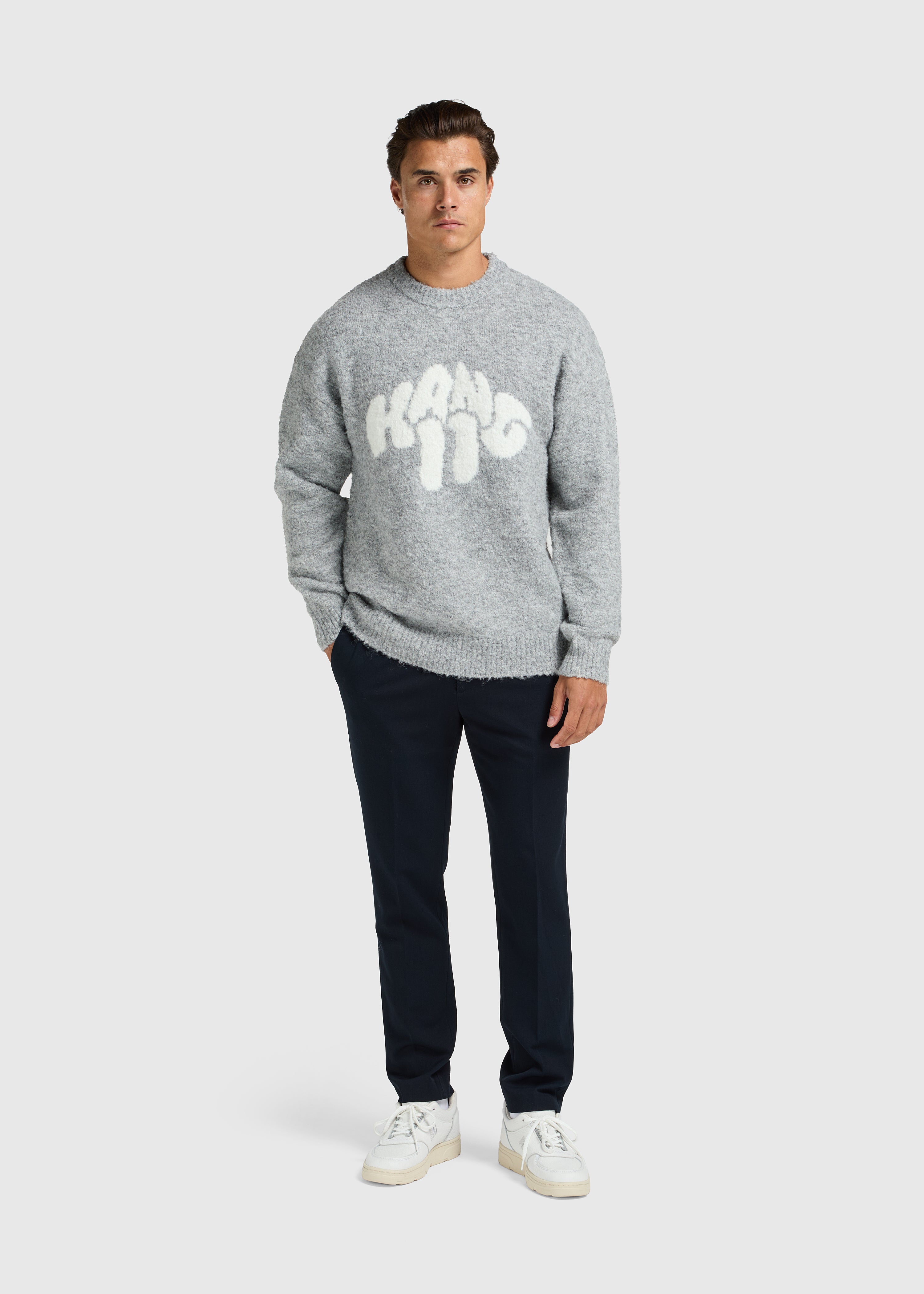 Pull en tricot bouclé avec logo - Gris mêlé