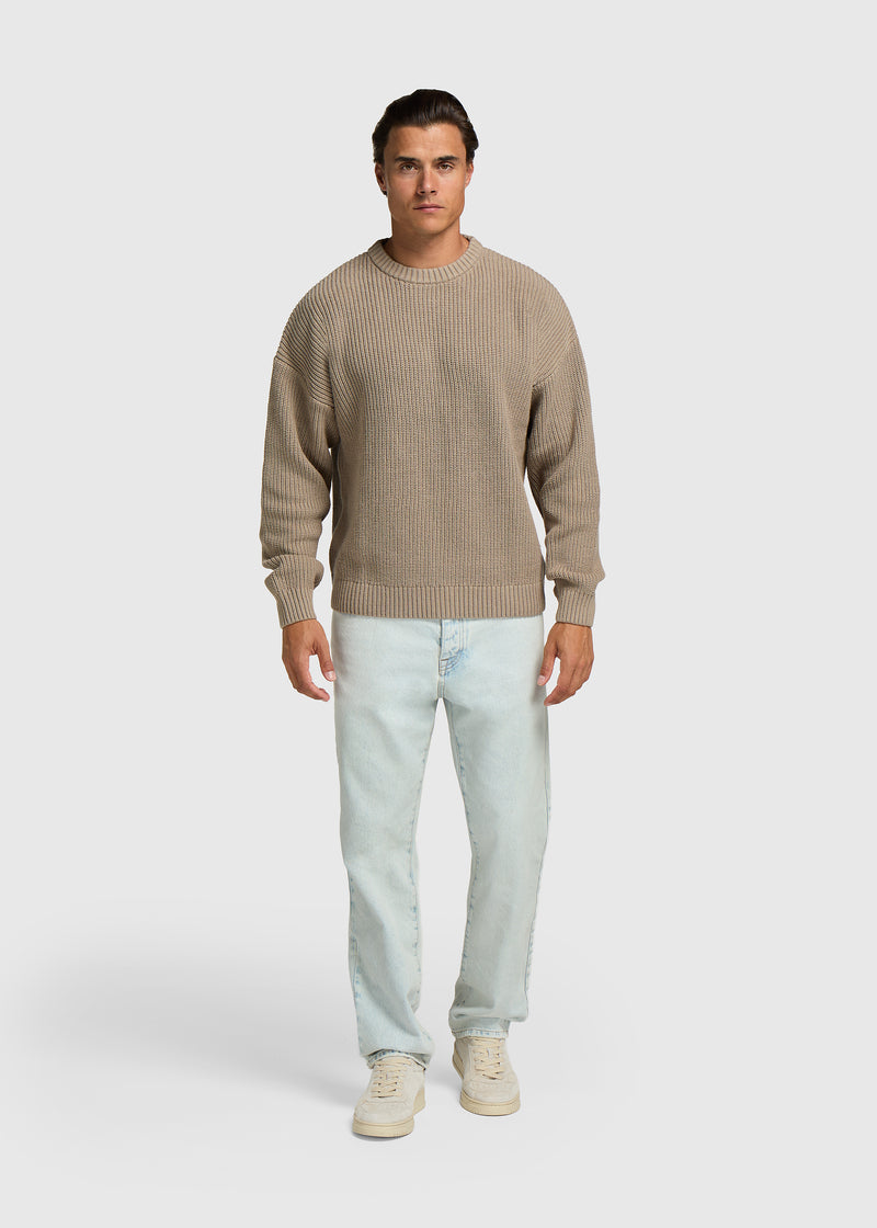 Schwerer Strickpullover mit Rundhalsausschnitt – Warm Sand