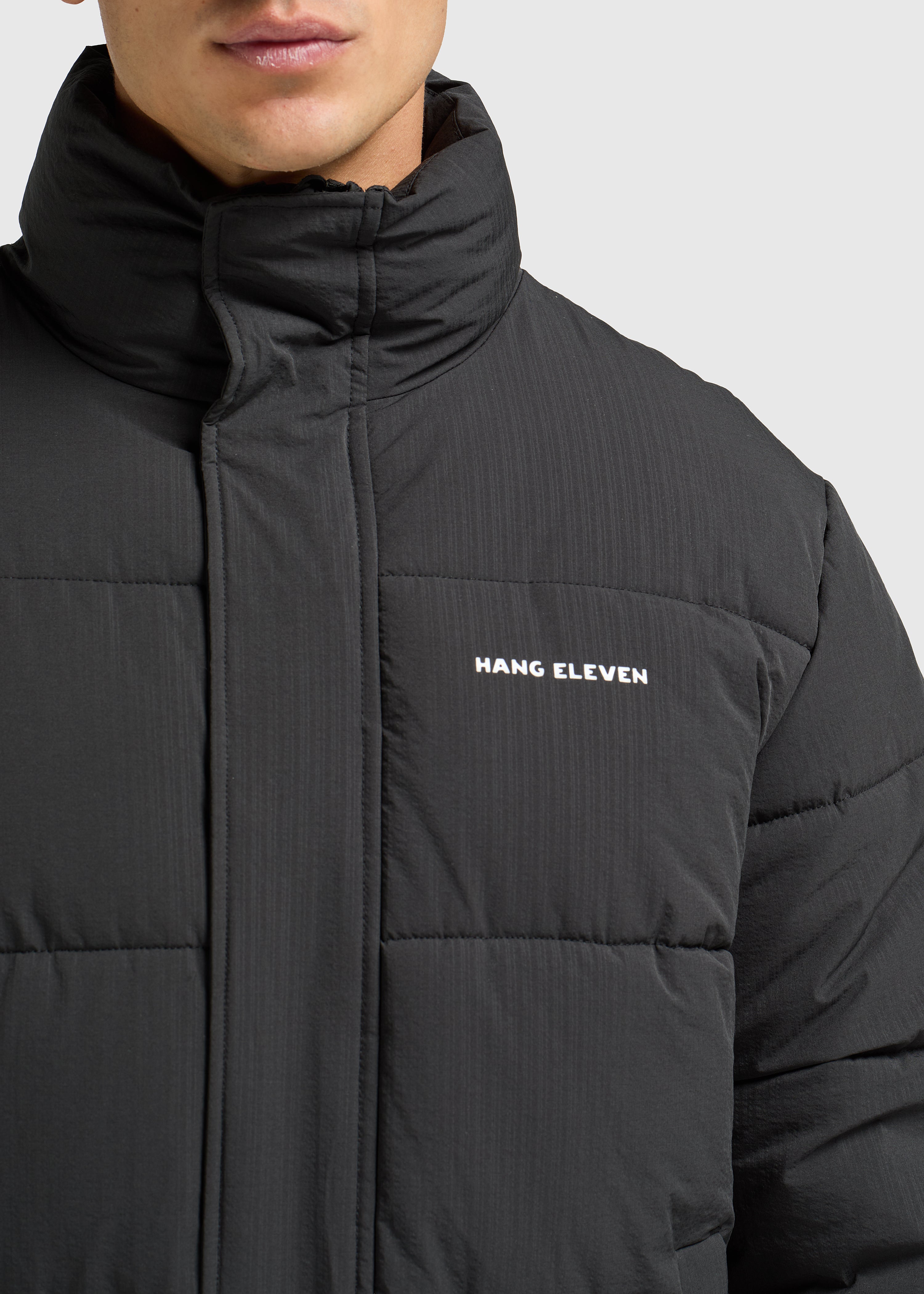 Seersucker Puffer Jacket - Black