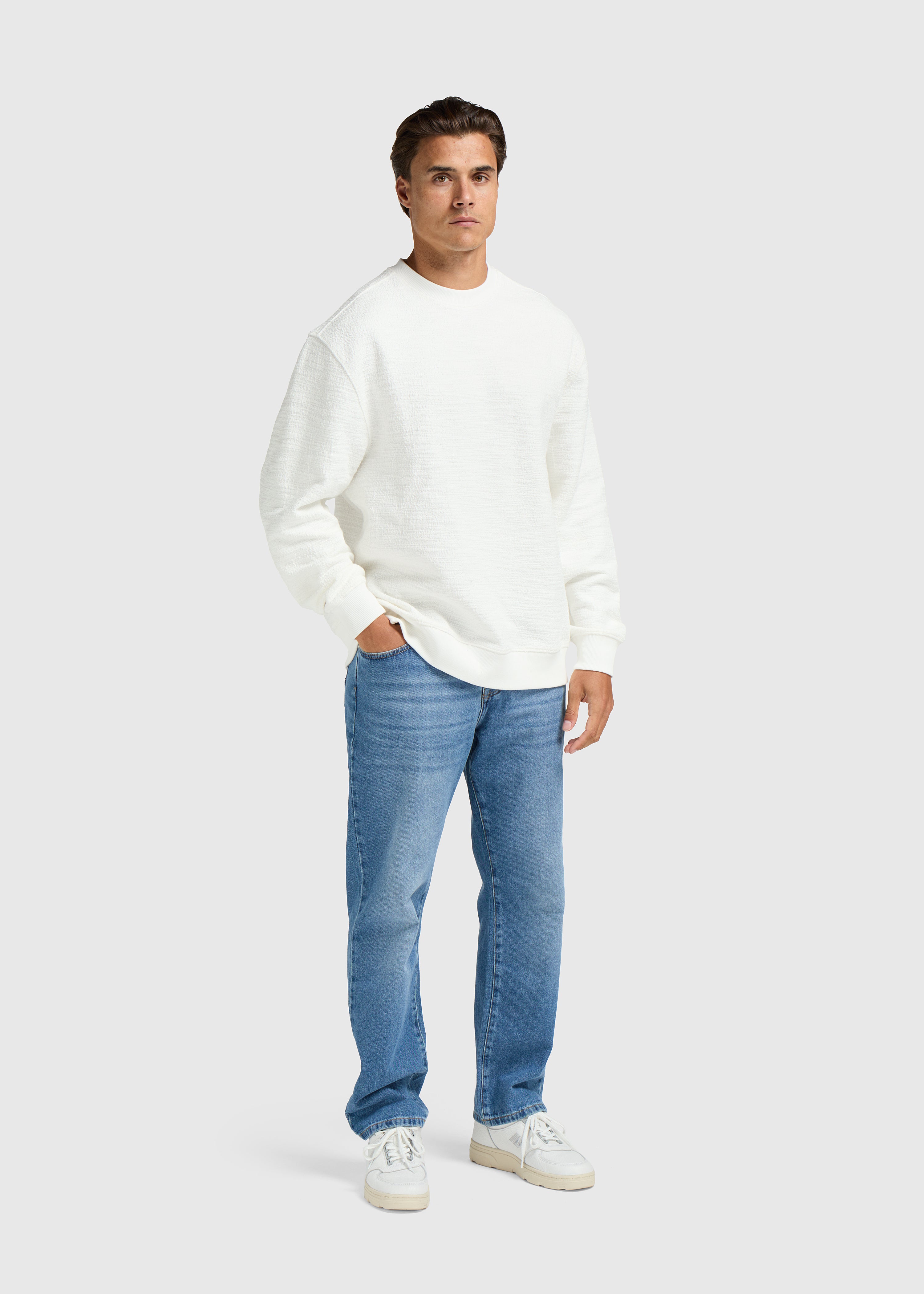 Bouclé Crewneck - Ecru