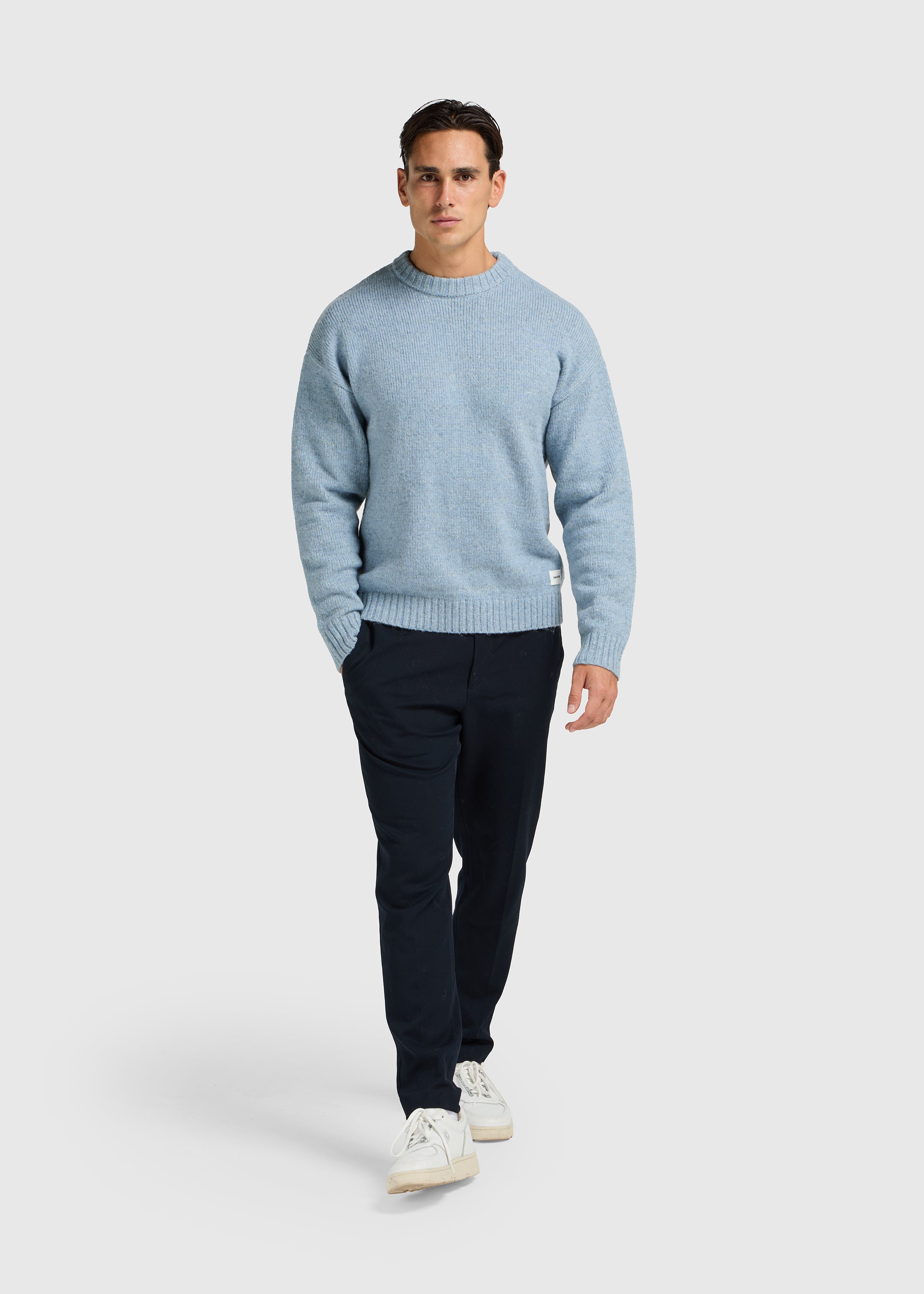 Heavy Knit Crewneck - Light Blue