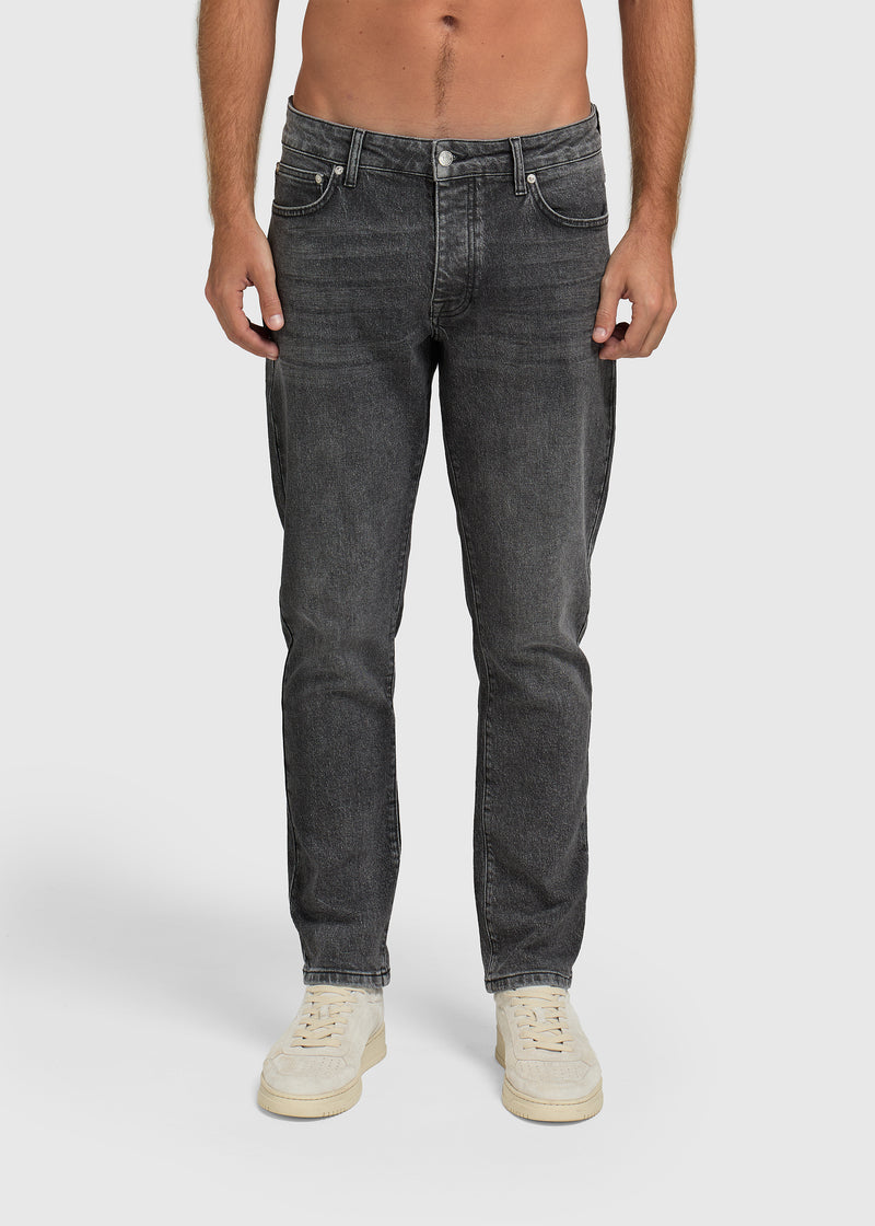 The Clean Regular Jeans - Black