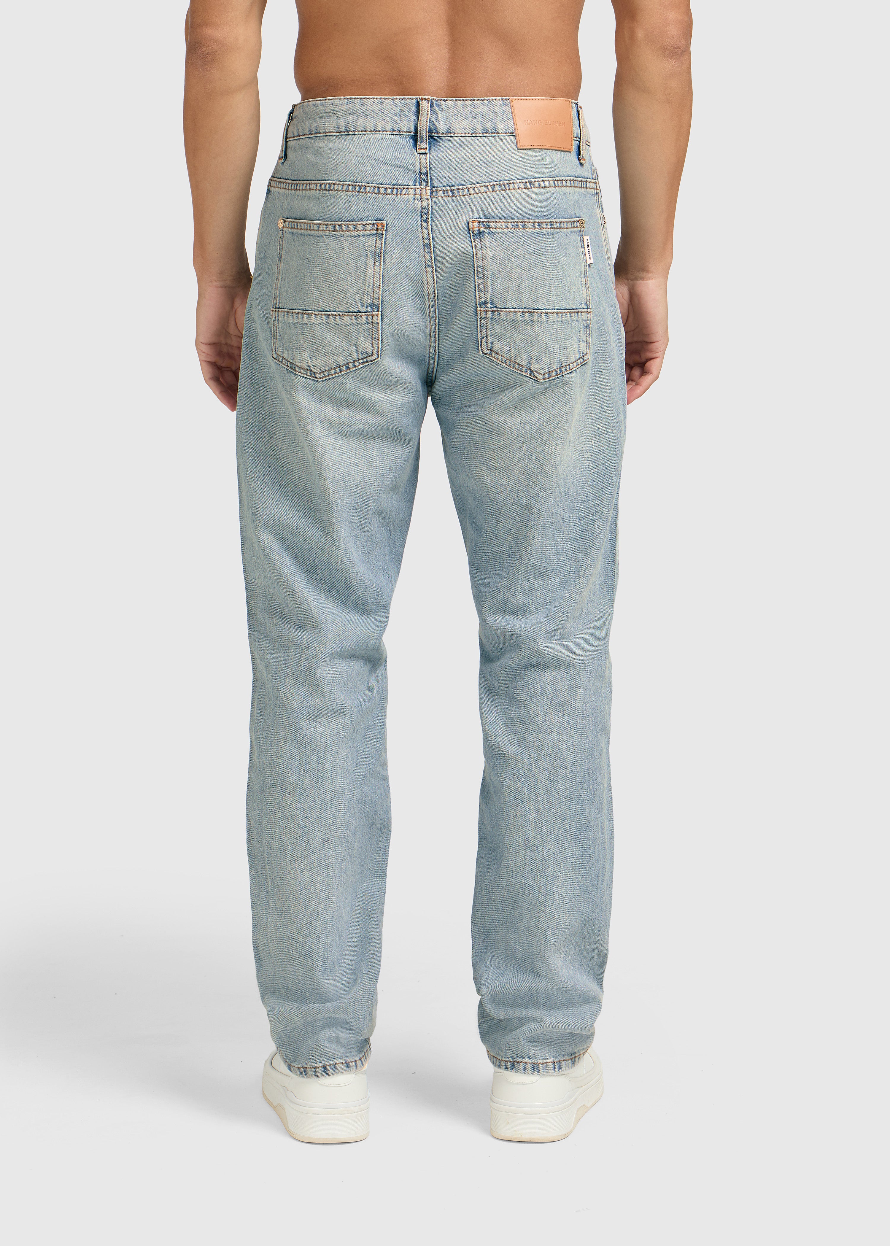 The Clean Straight Jeans - Blue Light