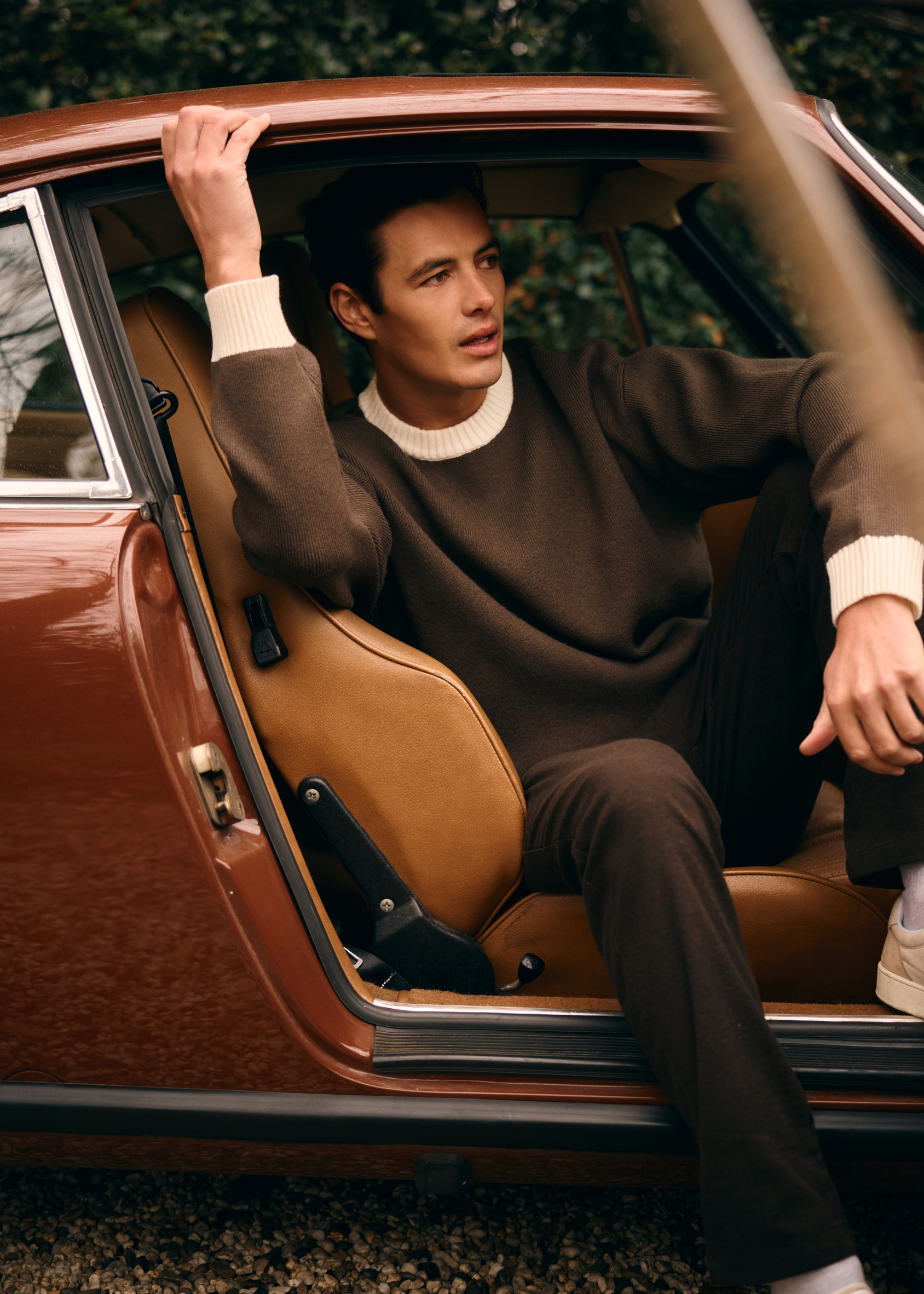 Contrast Knit - Brown