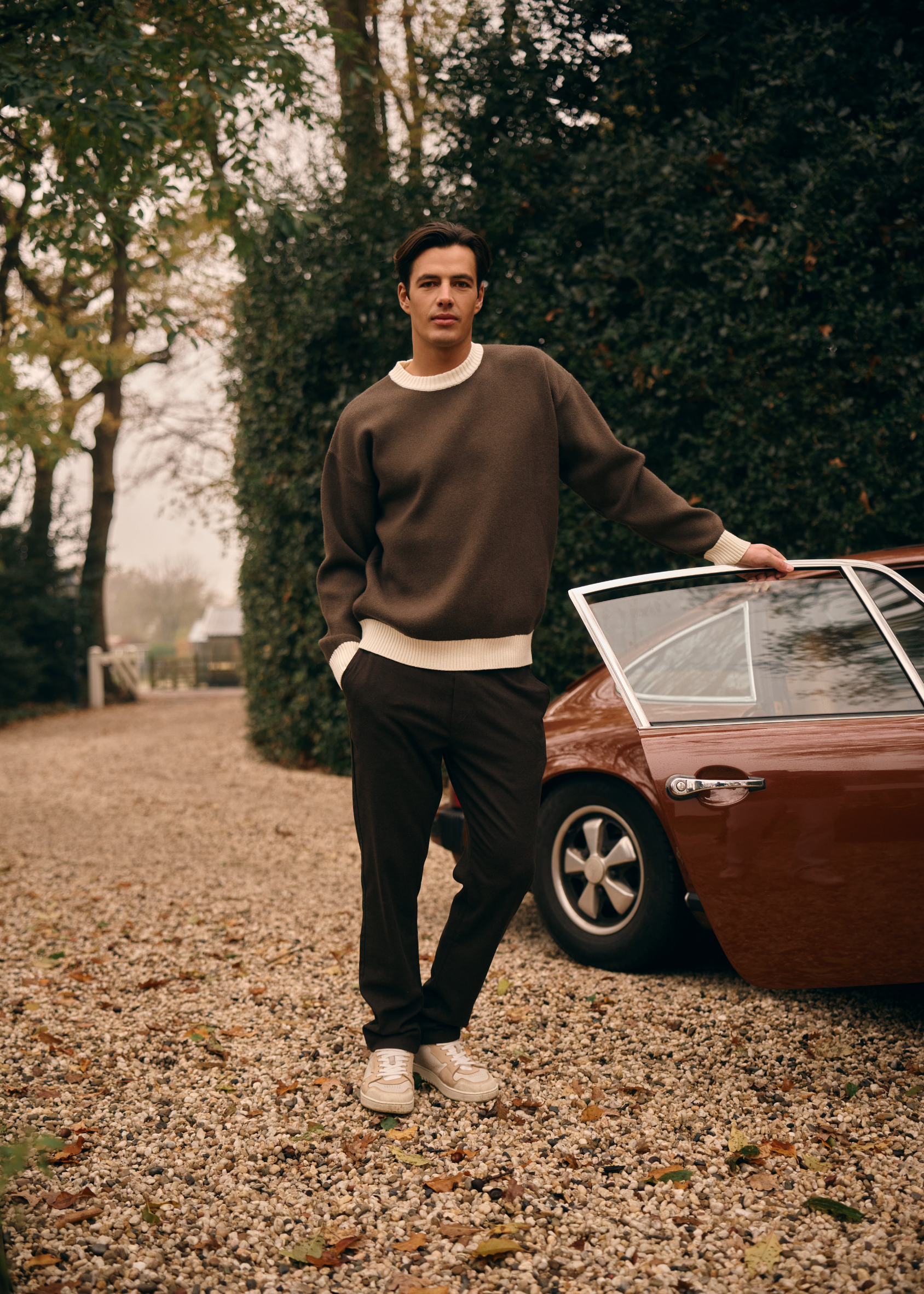 Contrast Knit - Brown