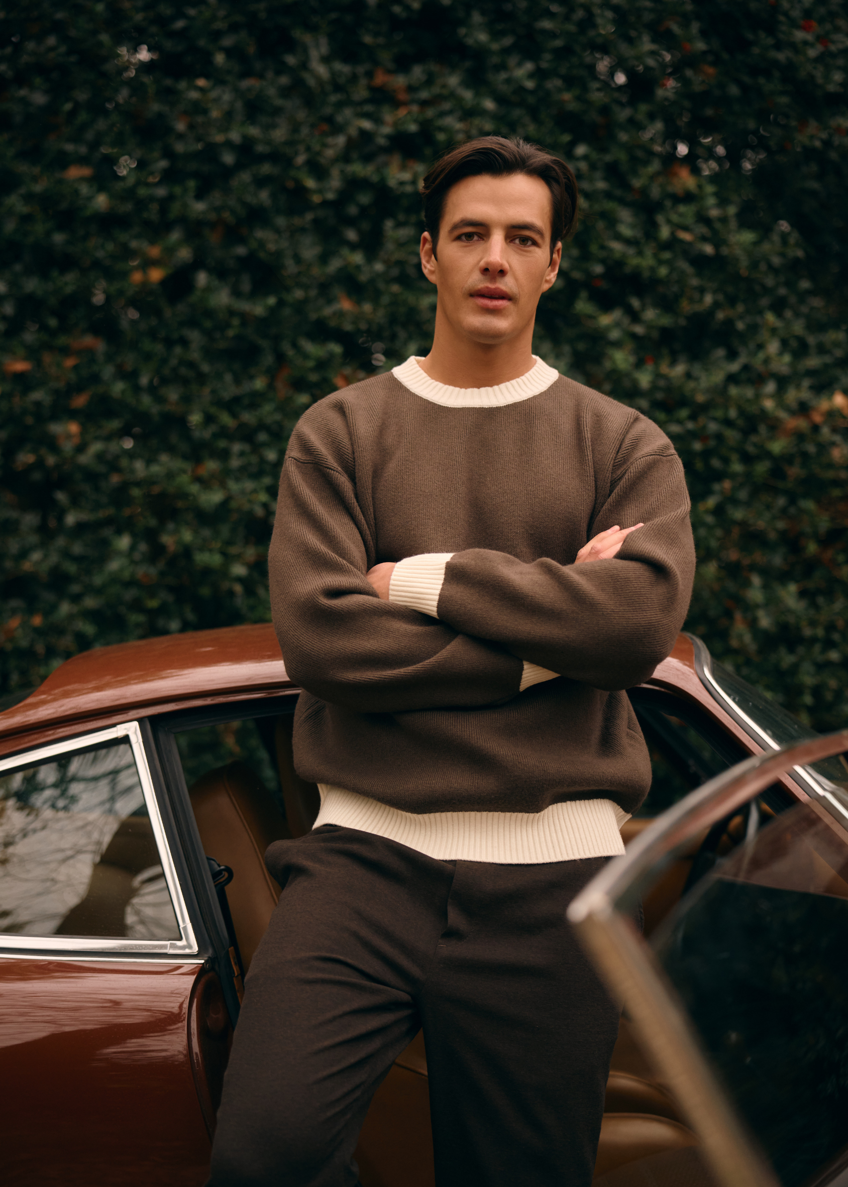 Contrast Knit - Brown