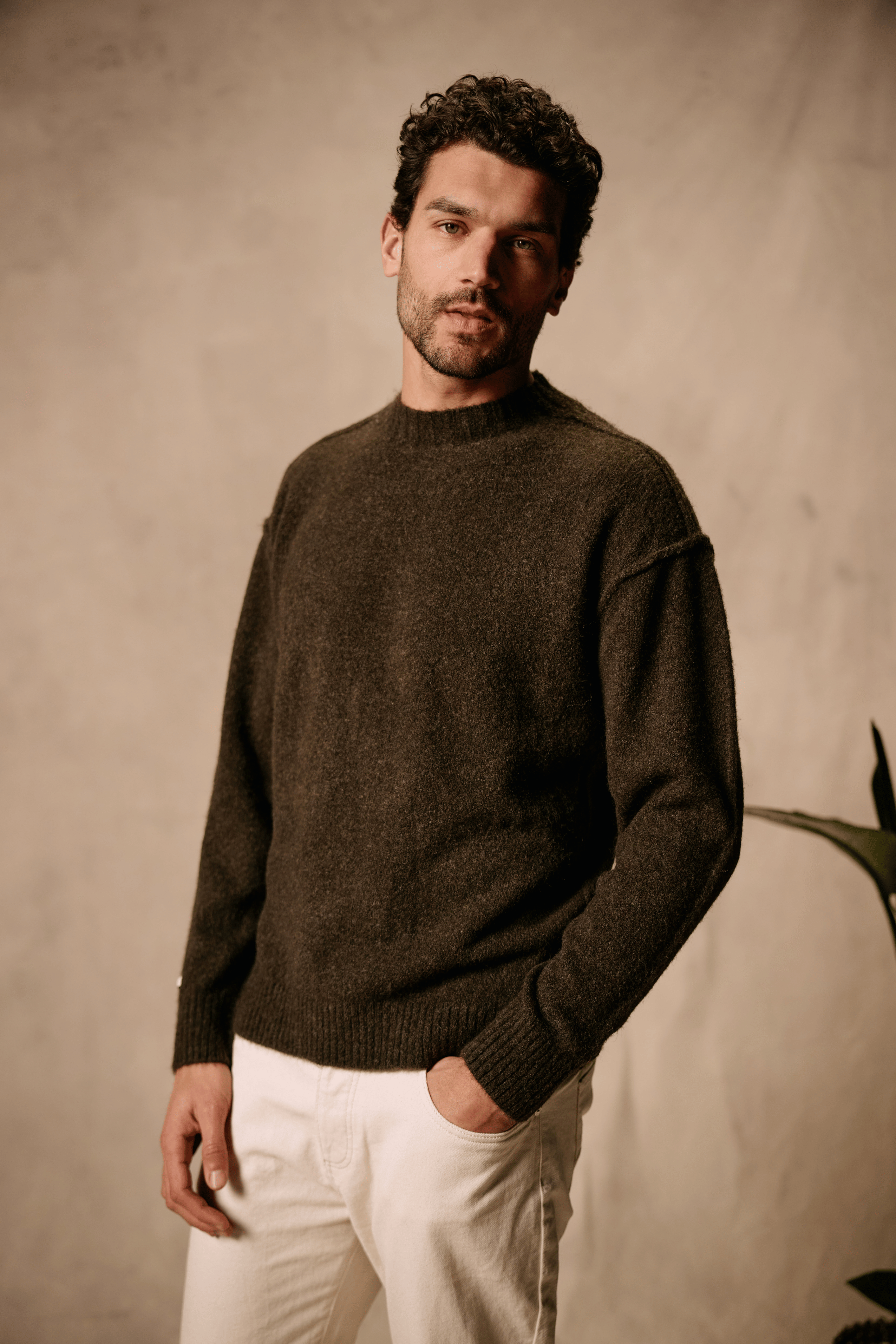 Cozy Brand Knit Crewneck - Brown