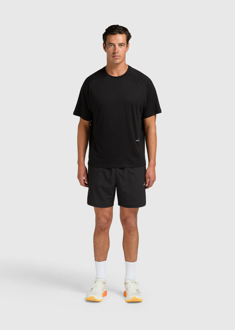 Active Performance Short - Off Black