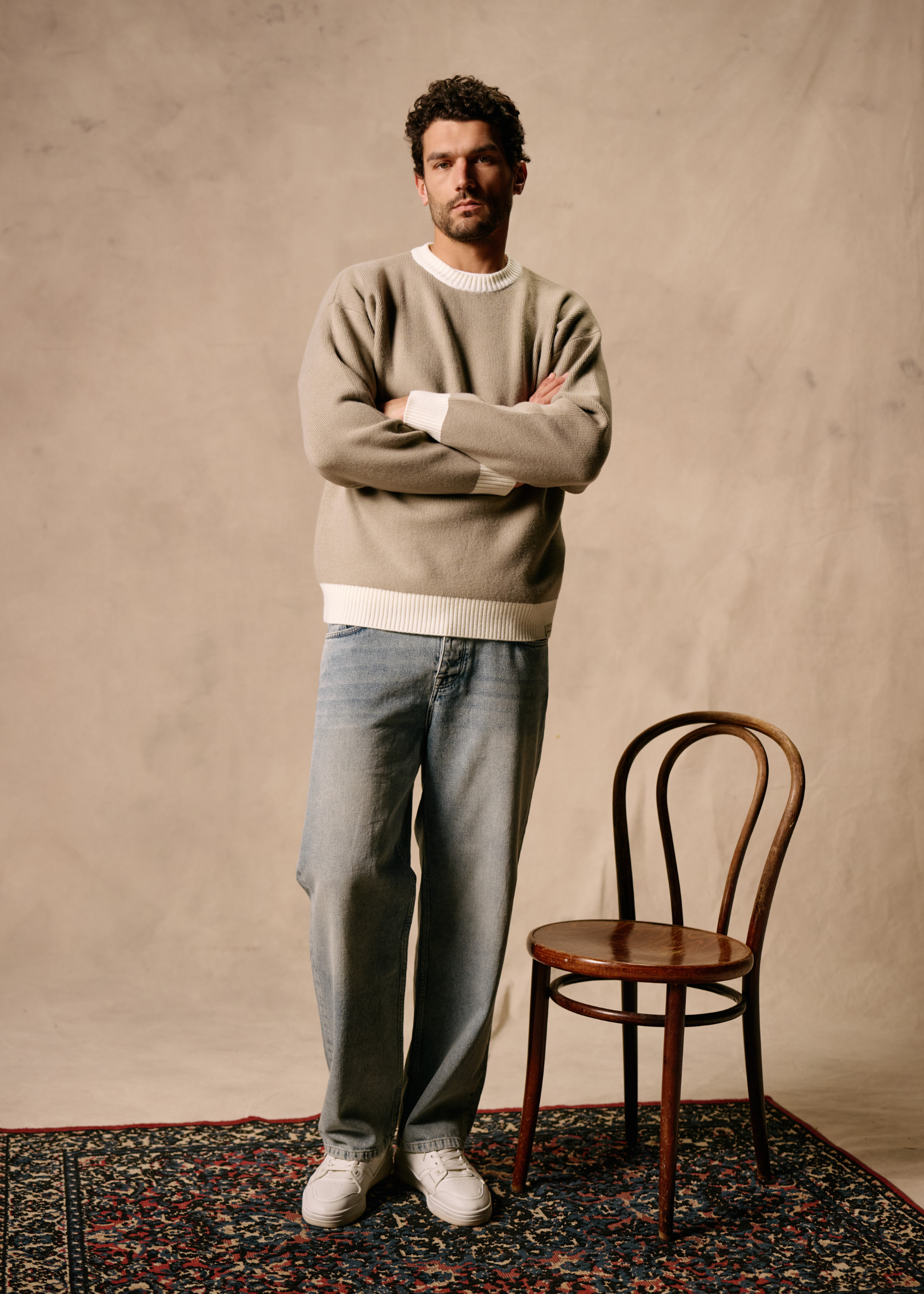 Contrast Knit Crewneck - Grey