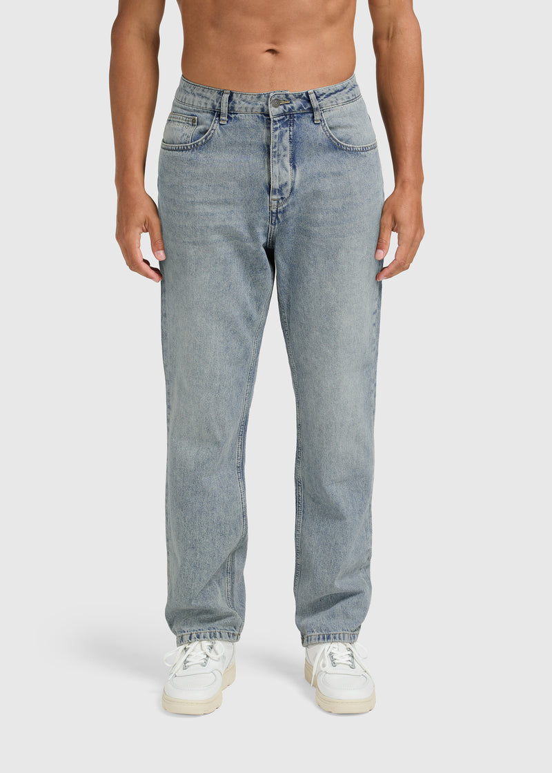 The Clean Straight Jeans - Pepper Blue