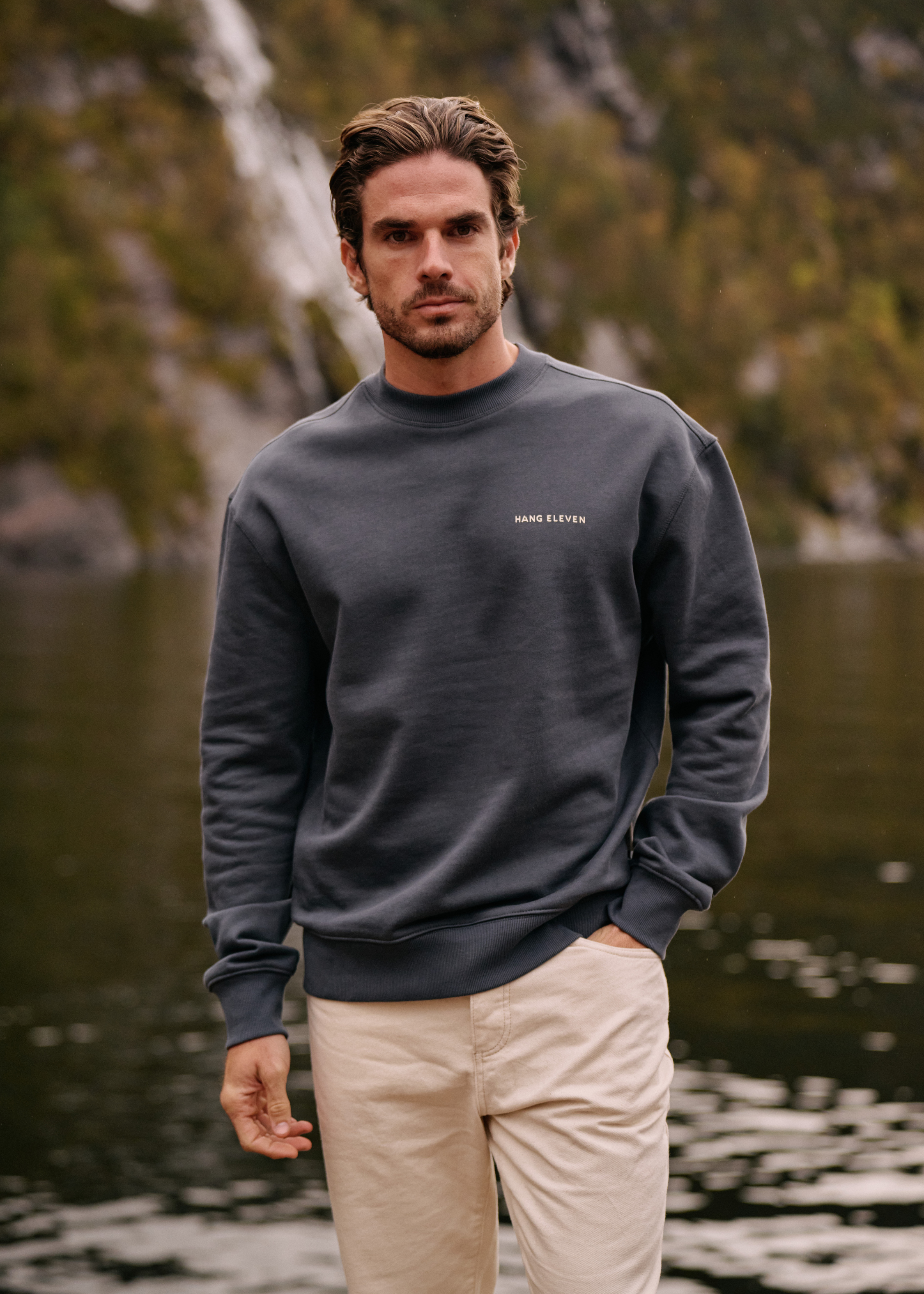 The Floral Crewneck - Ombre Blue