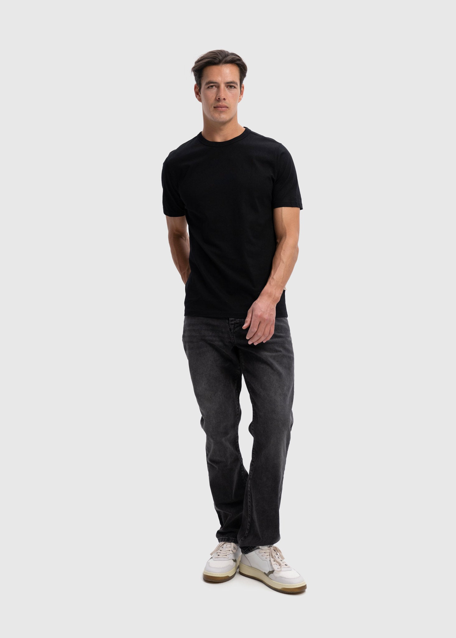 Regular Premium Tee - Black