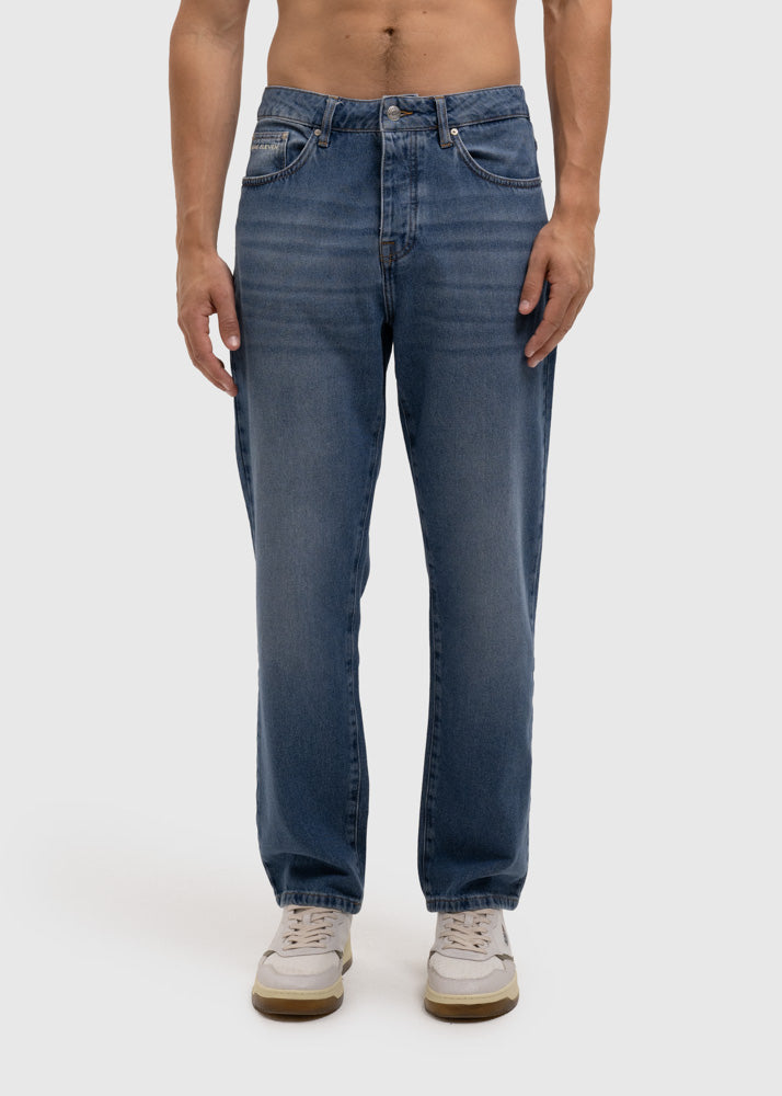 The Miles Straight Jeans - Blue Middle