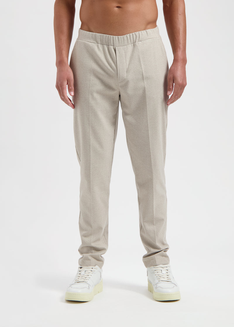 Die saubere Hose – Sandmeliert