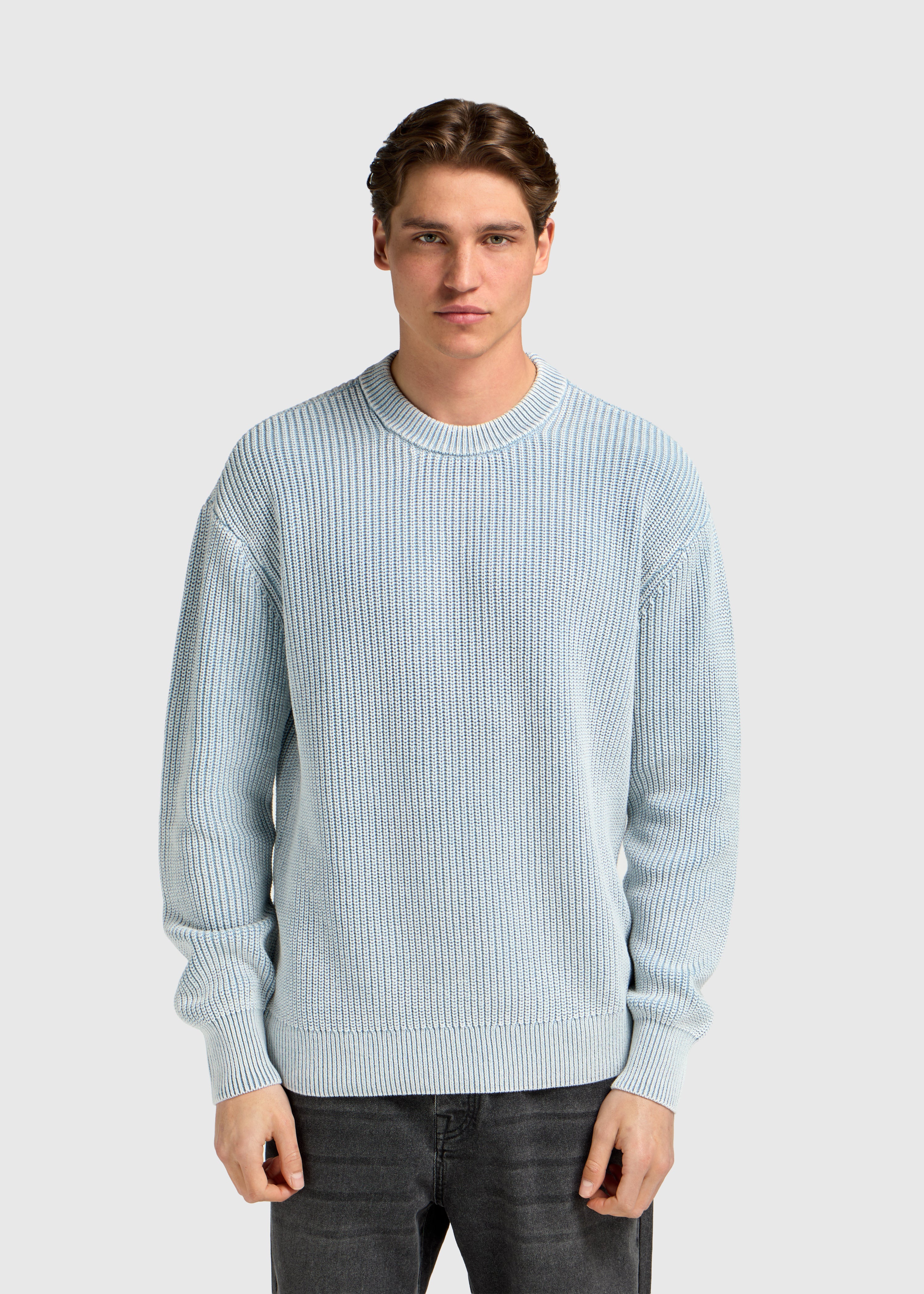 Washed Knit Crewneck - Light Blue