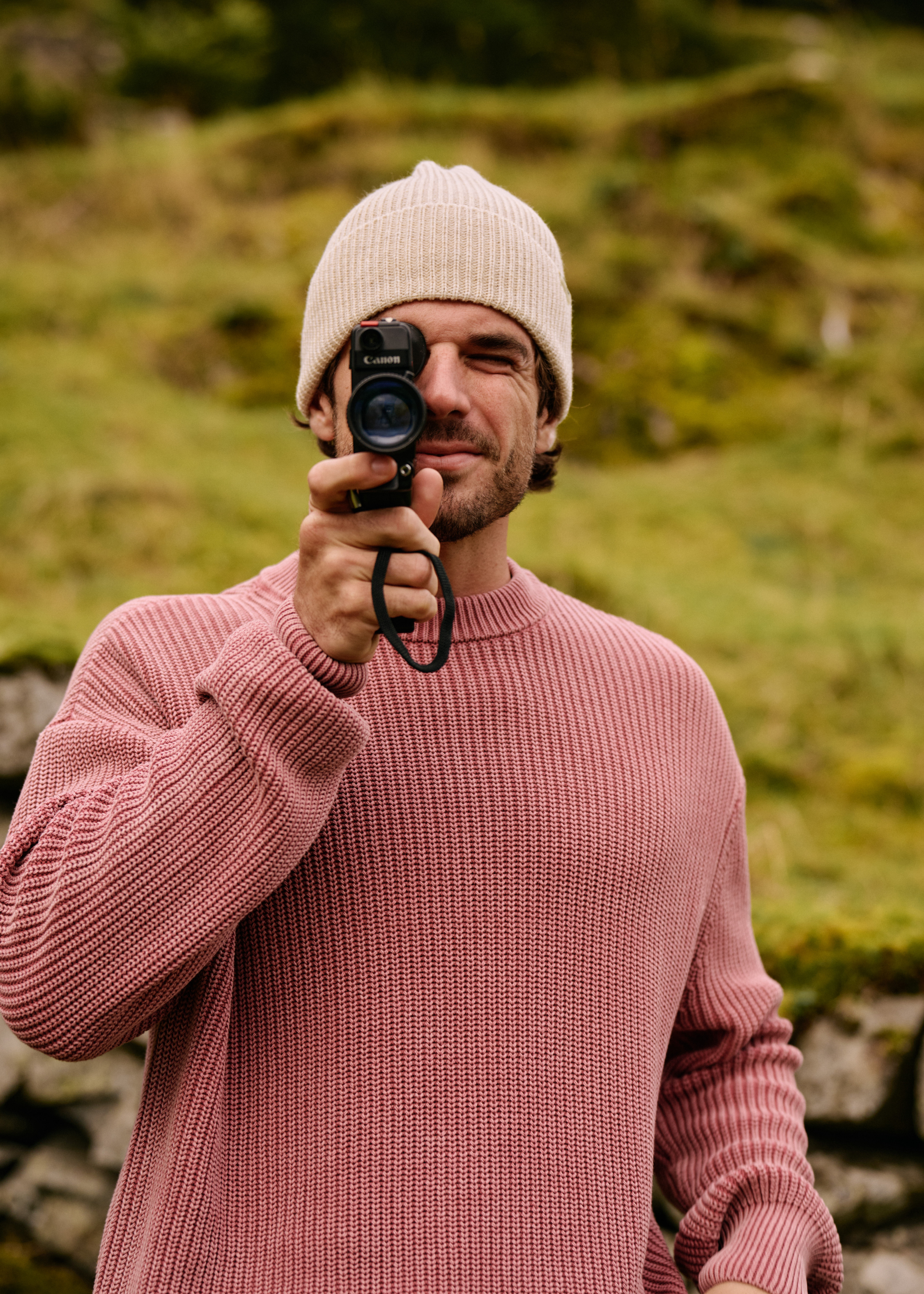 Gewaschener Strickpullover mit Rundhalsausschnitt – Rot