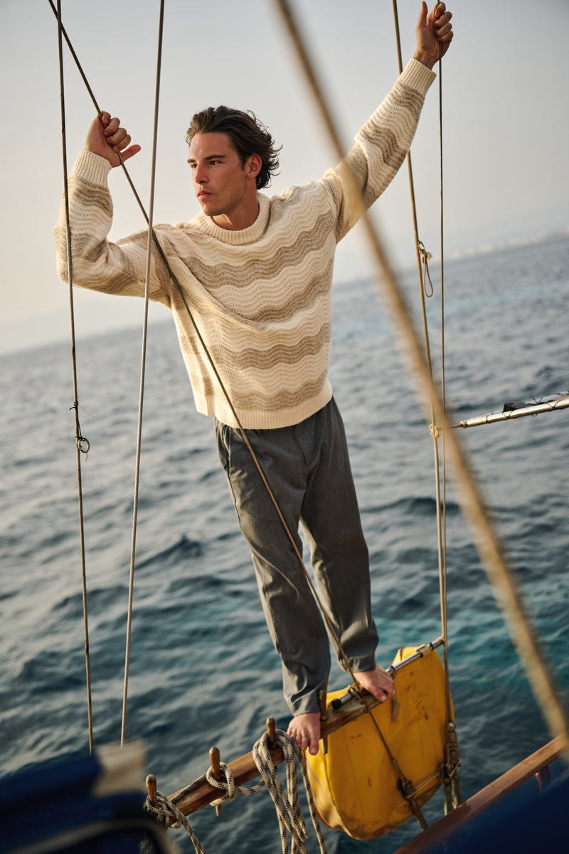 Wave Knitted Crewneck - Sand
