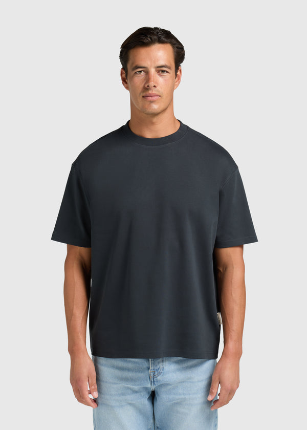 Surf Basic Tee - Off Black