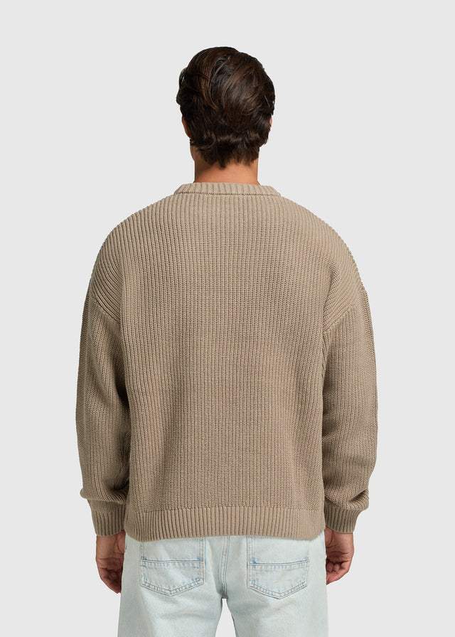 Schwerer Strickpullover mit Rundhalsausschnitt – Warm Sand