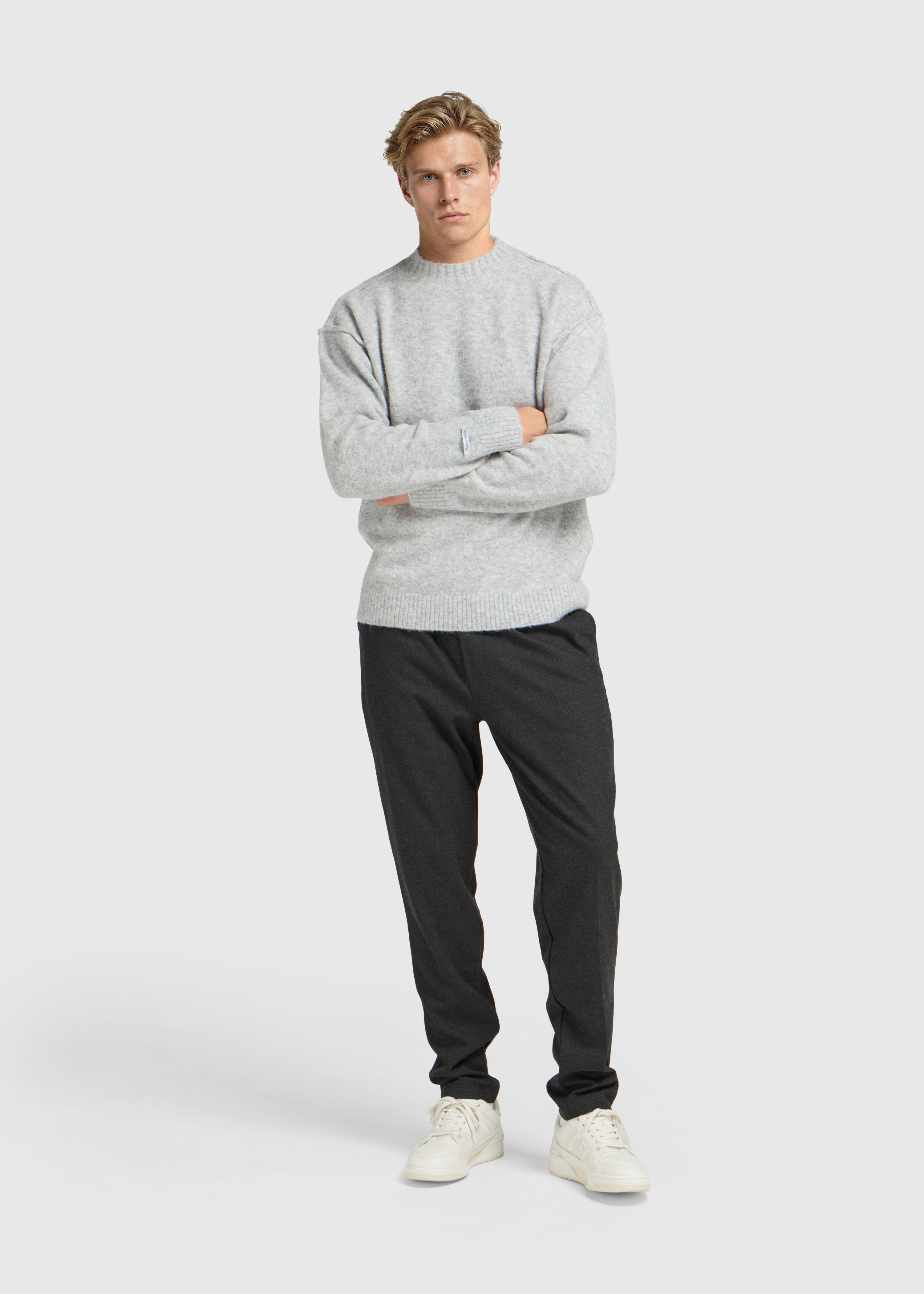 Cozy Brand Knit Crewneck - Grey Melee