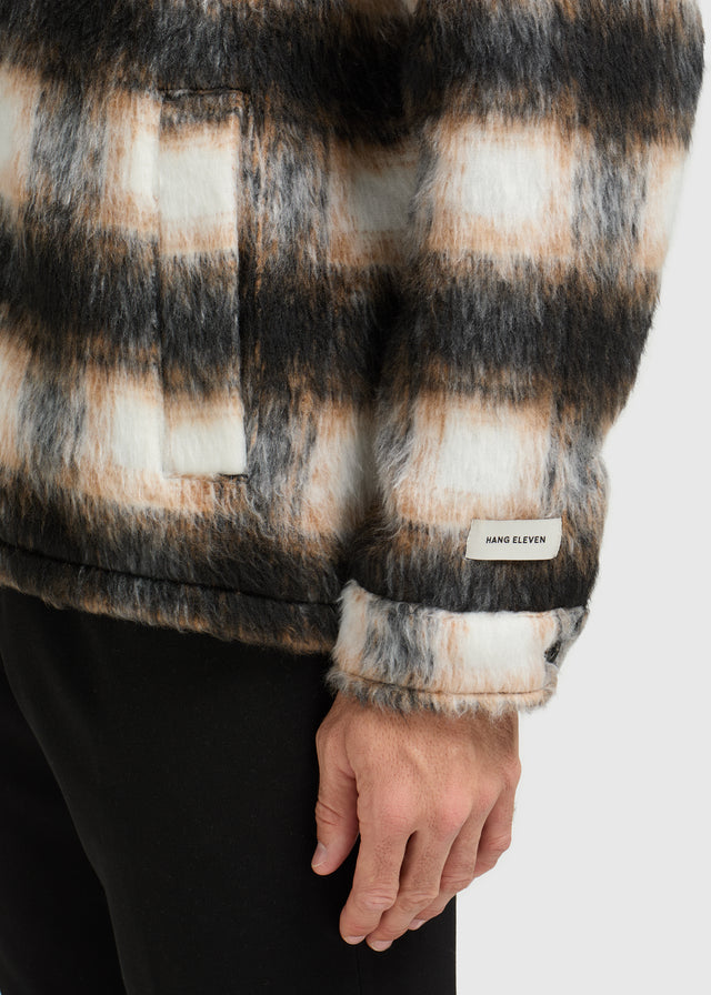 Jacke mit haarigem Karomuster – Schwarz