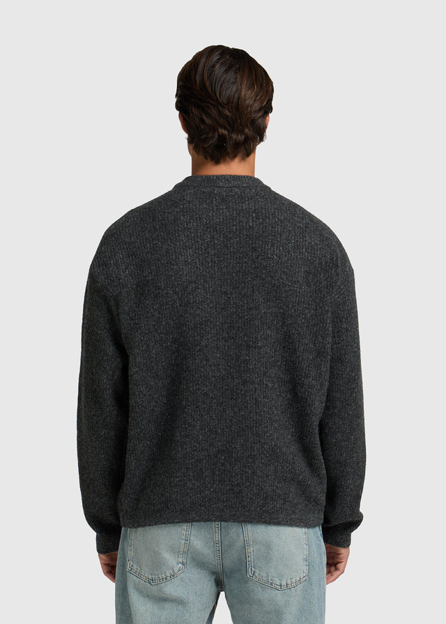 Entspannter Strickpullover mit Rundhalsausschnitt - Anthrazit