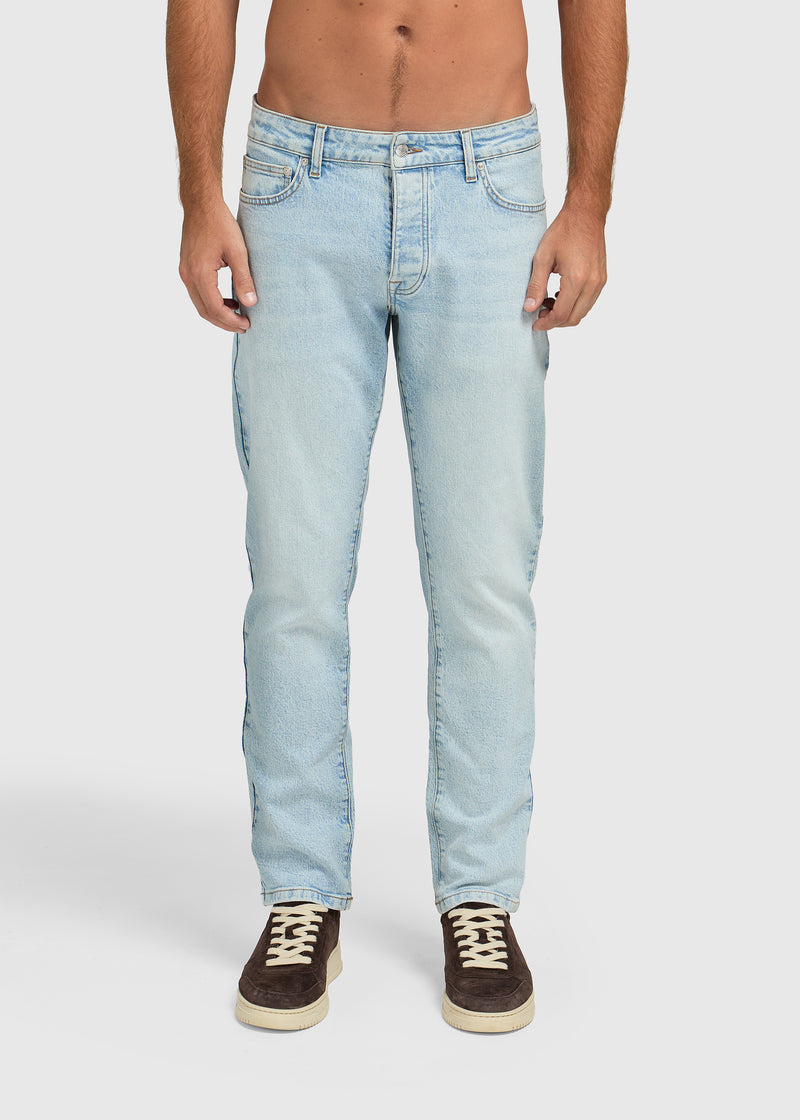 The Clean Regular Jeans - Blue Middle