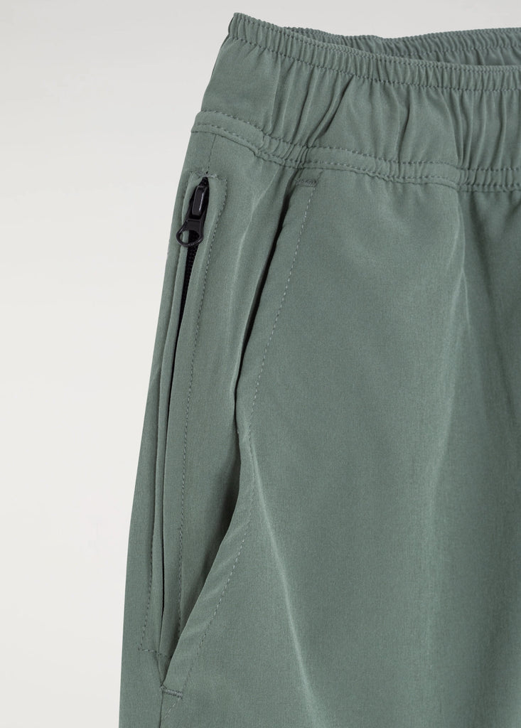The Active Short - Slate Green
