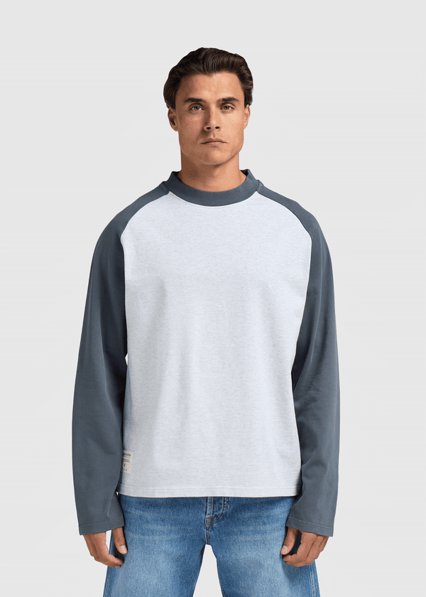 Colour Block Longsleeve - Ombre Blue