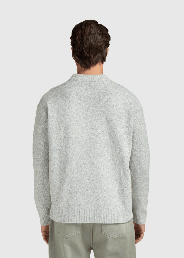 Strickpullover mit Rundhalsausschnitt – Grau meliert