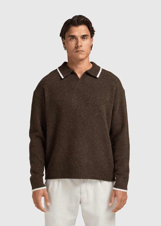 Poloshirt aus weichem Strick – Espresso
