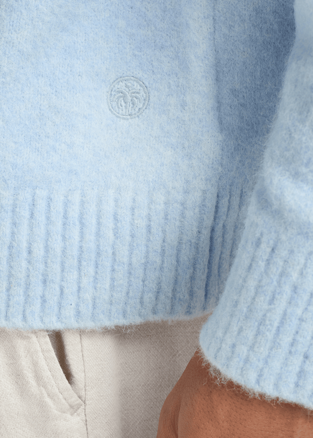 Weicher Strickpullover mit Rundhalsausschnitt - Hellblau