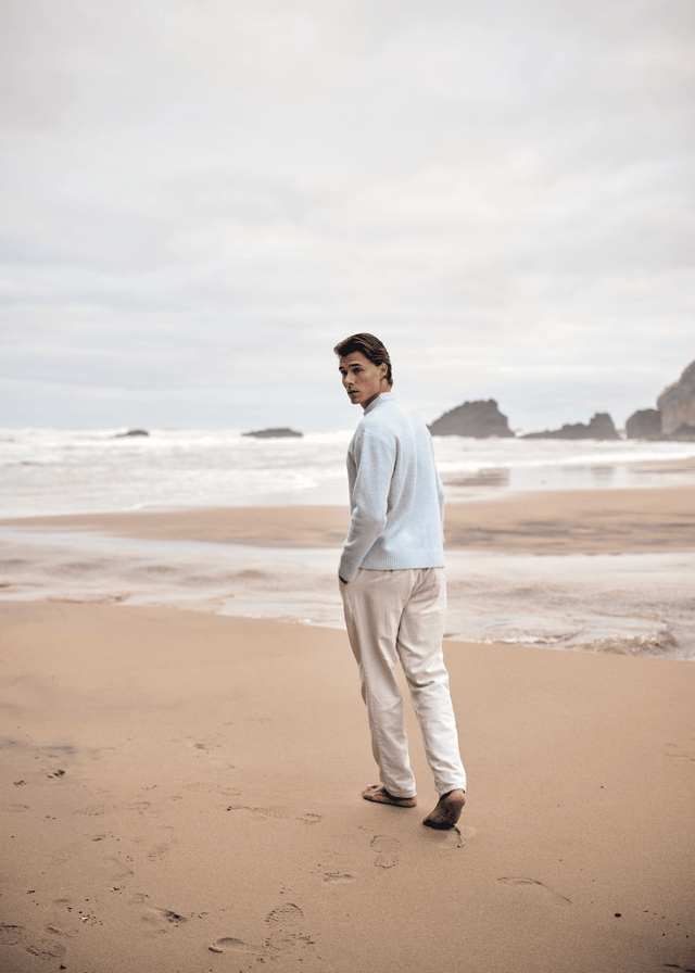 Weicher Strickpullover mit Rundhalsausschnitt - Hellblau