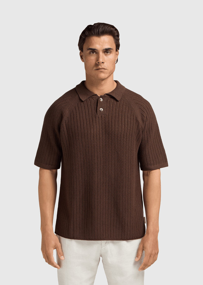 Polo mit Kontrastkragen – Braun
