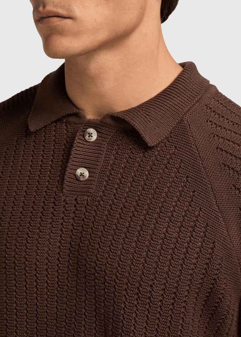 Polo mit Kontrastkragen – Braun