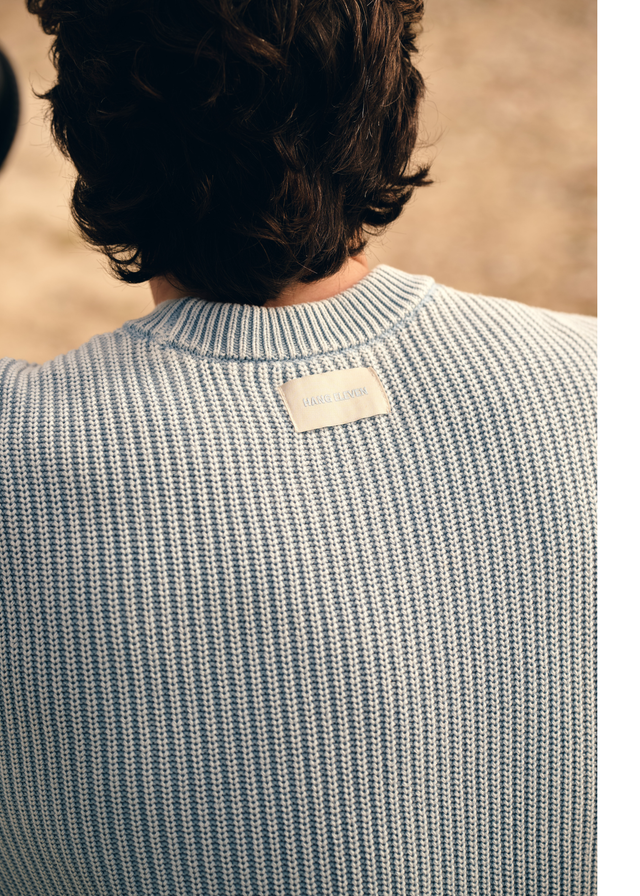 Gewaschener Strickpullover mit Rundhalsausschnitt – Hellblau