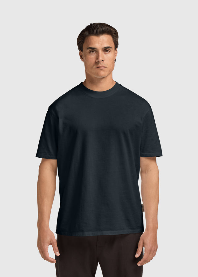 Regular Basic Tee - Off Black