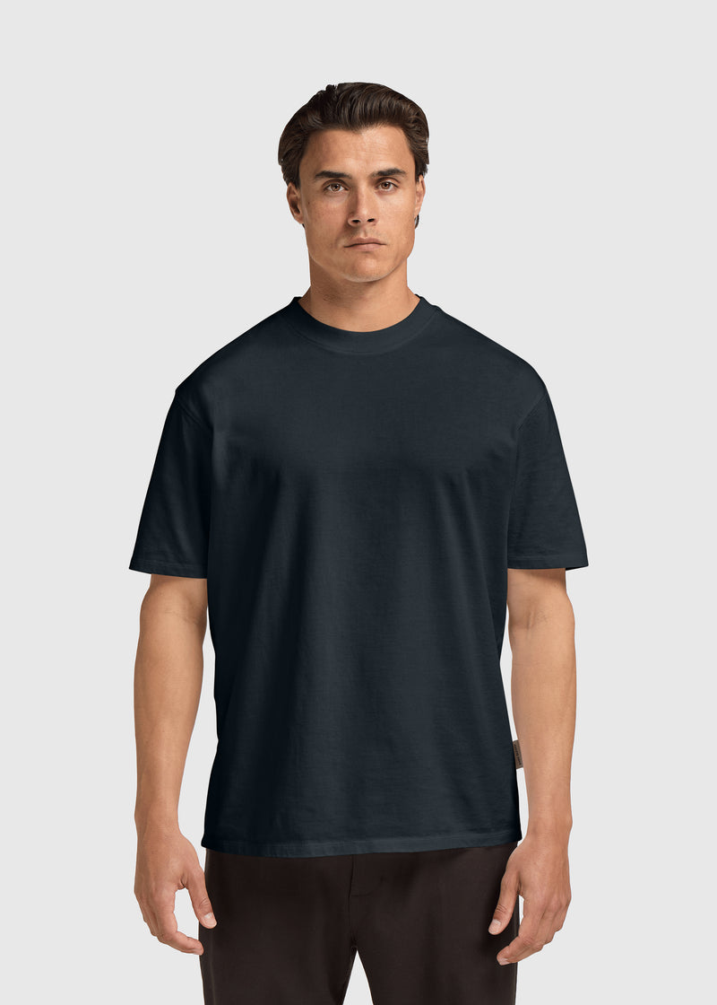 Regular Basic Tee - Off Black
