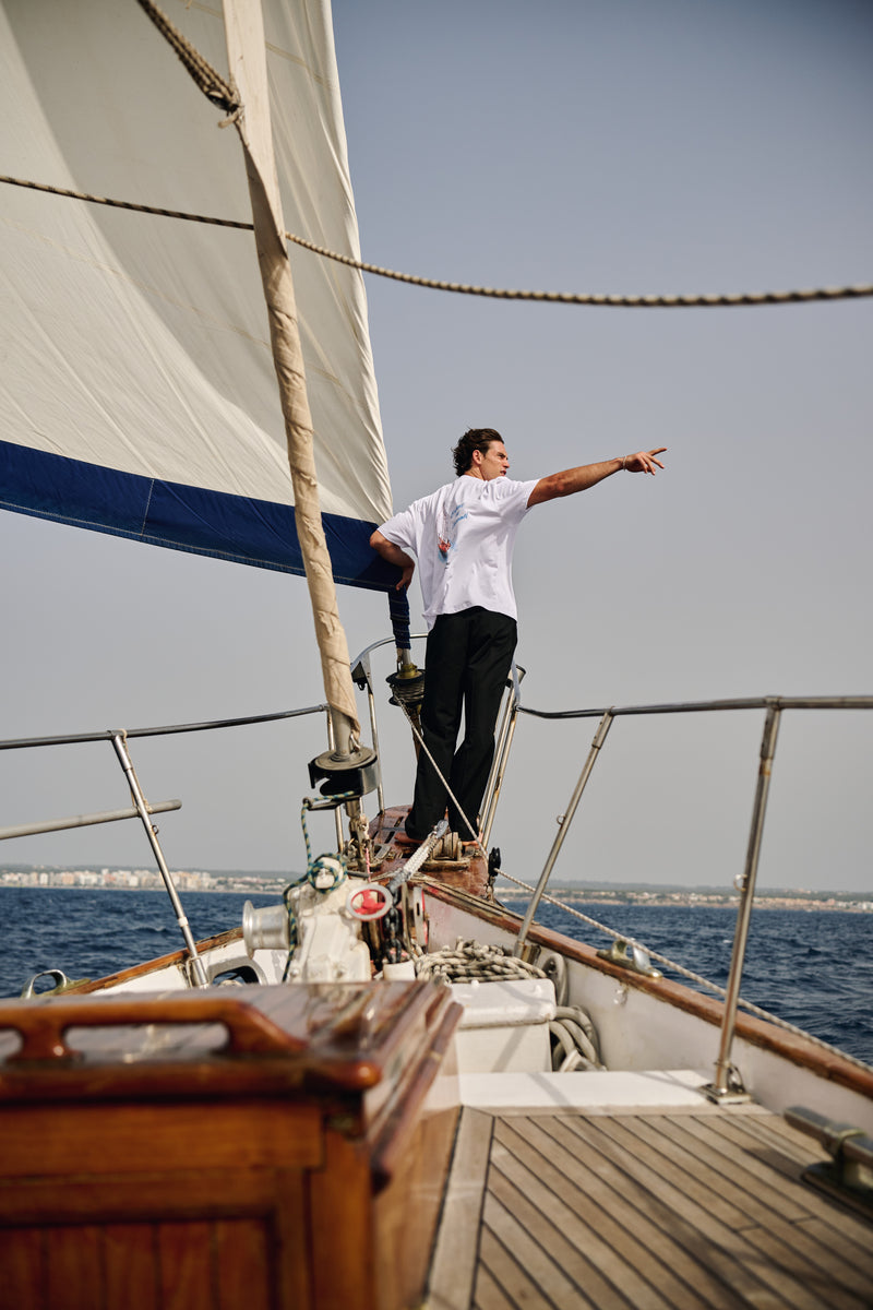 Le Voyage Tee - White