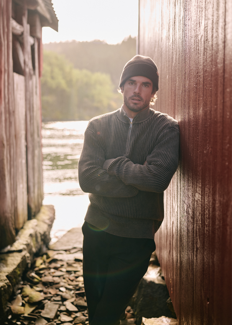 Washed Half Zip Knit - Acid Wash