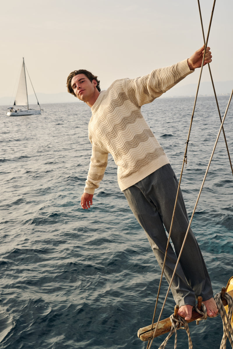 Wave Knitted Crewneck - Sand